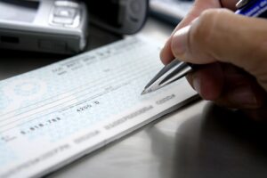 Legislation: Issue Retirees $581