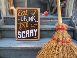 Simple Halloween Costumes Seniors Can Enjoy This Year￼