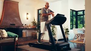 Here’s a Simple Walking Workout to Support Heart and Brain Health