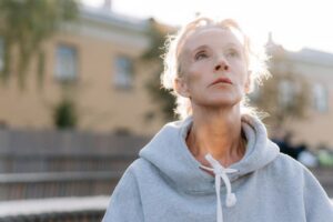 Five Habits That Could Accelerate Eye Aging and Harm Your Eyesight